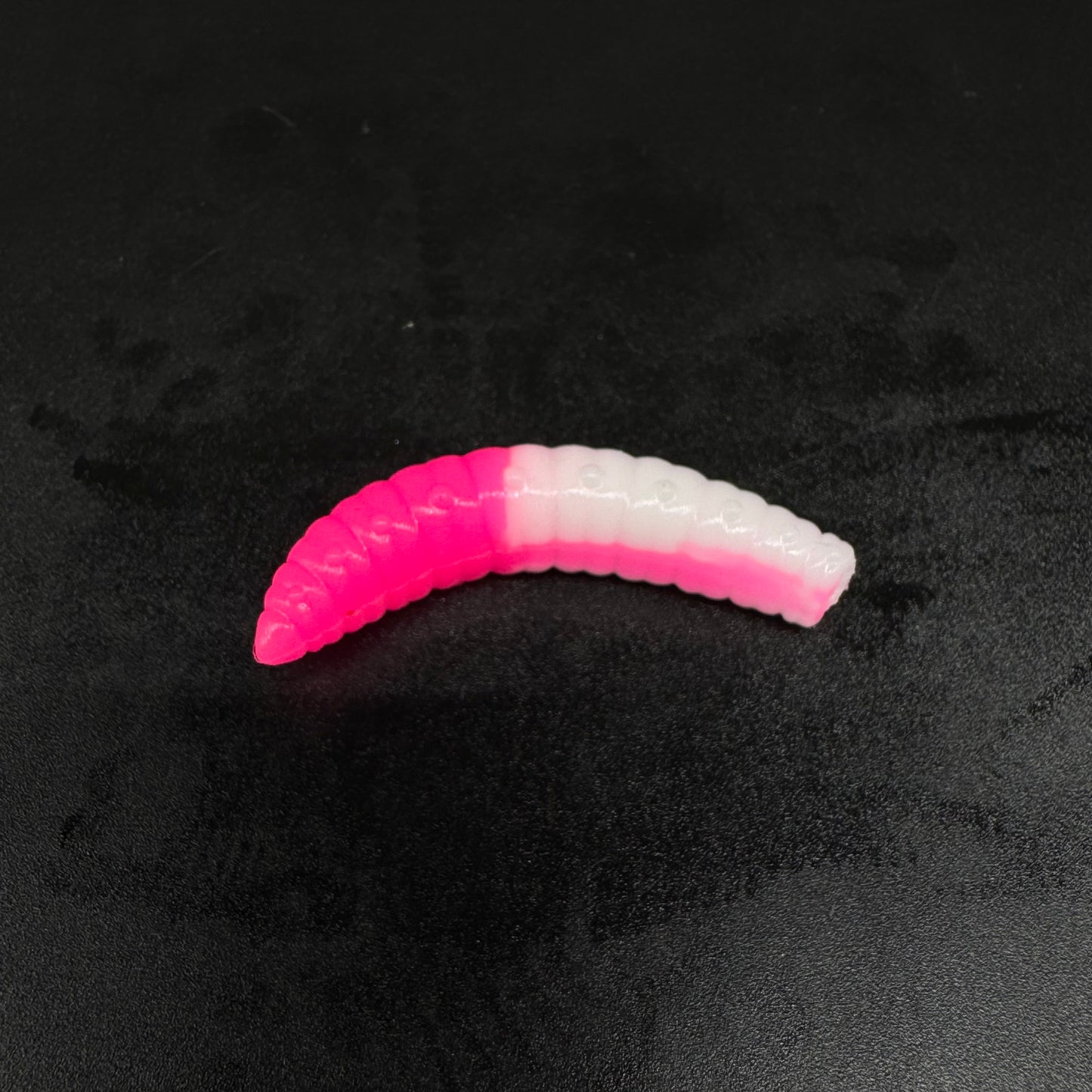Larva Grub 40mm (White+Pink Limited UV)