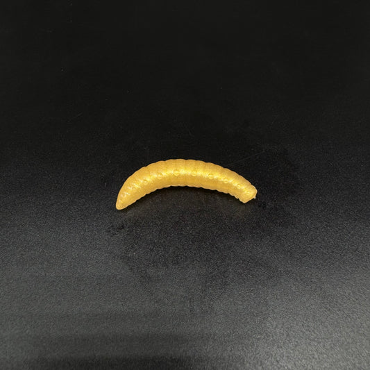 Larva Grub 35mm (color:Gold Pearl)