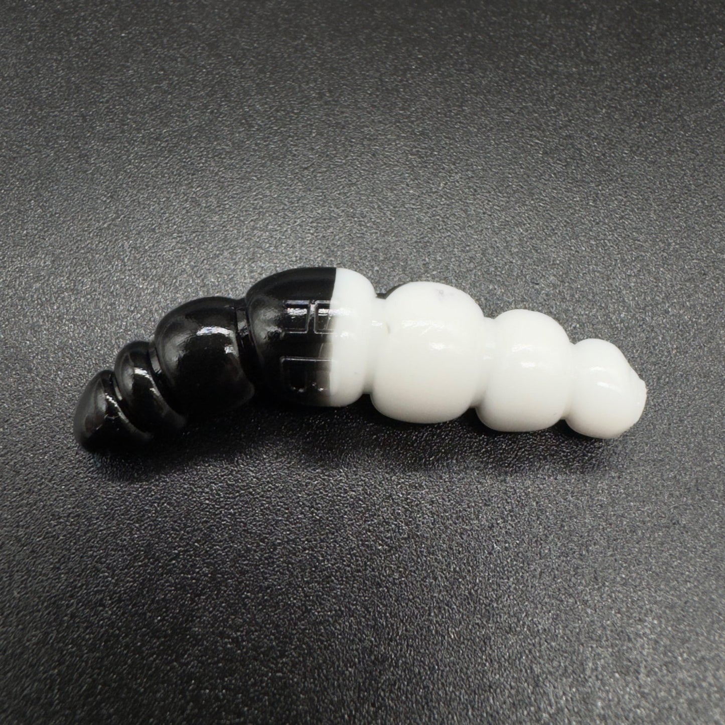 Larva Apod 37mm (color:White+Black) 9 pcs. per pack - Harmony Baits
