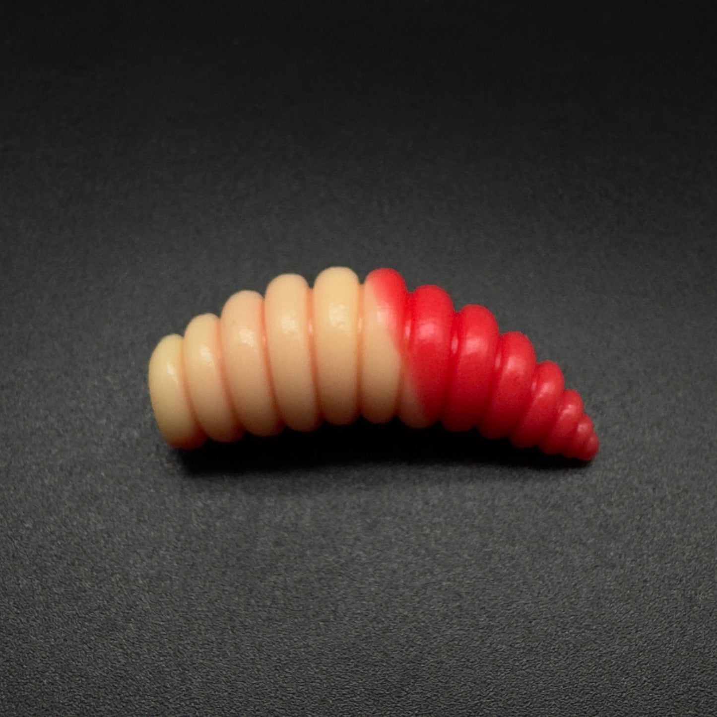 Larva XL 37mm (color:Cheese+Hot Pink) - Harmony Baits