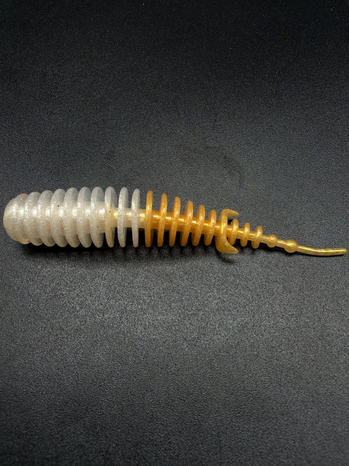 T-FAT 65mm color: (White Pearl+Gold Pearl) 7 pcs/pack - Harmony Baits